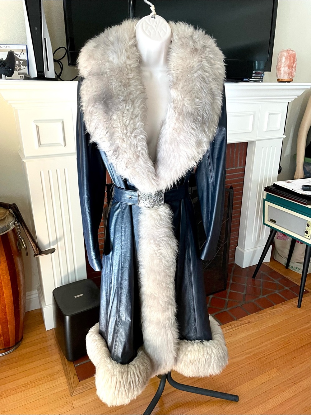 Vintage 1970’s Blue & Gray Huge Fur Shearling Collar Belted Coat S M *Penny Lane
